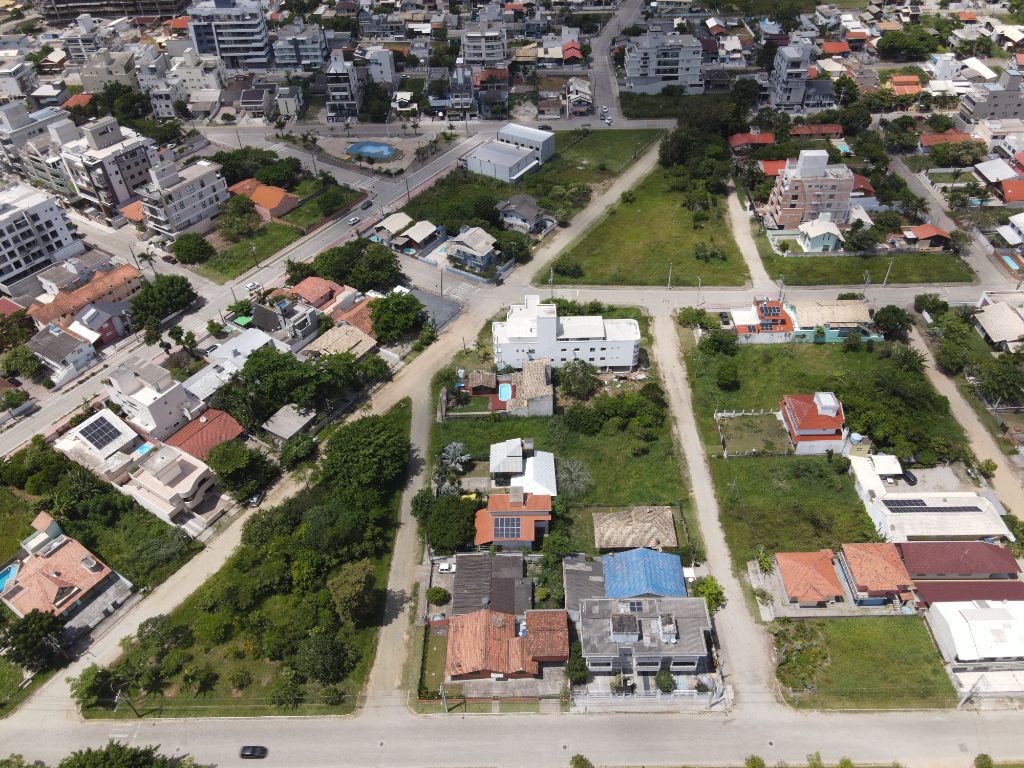 Vista aérea do novo espaço do Instituto Boimamão — Canto Grande, Bombinhas, SC